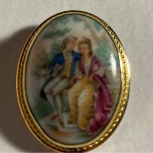 Vintage Limoges French Brooch Old Fashioned Couple